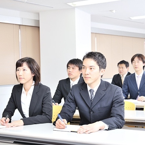 就職説明会で出会った彼は9コ下！年下男子と8年続く、恋愛の秘訣とは!