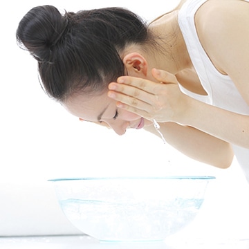 今まで間違っていたかも…。“正しいメイク落とし”とは？