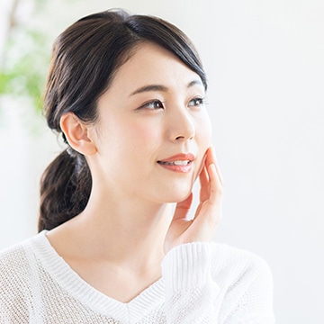 頬に〇〇があると違う!?99％の女性が欲しがる若見えポイント
