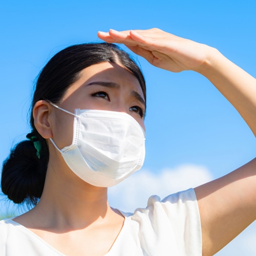 マスク着用時の正しい日やけ対策を徹底解説！マスクだけでは紫外線から肌をまもれない？